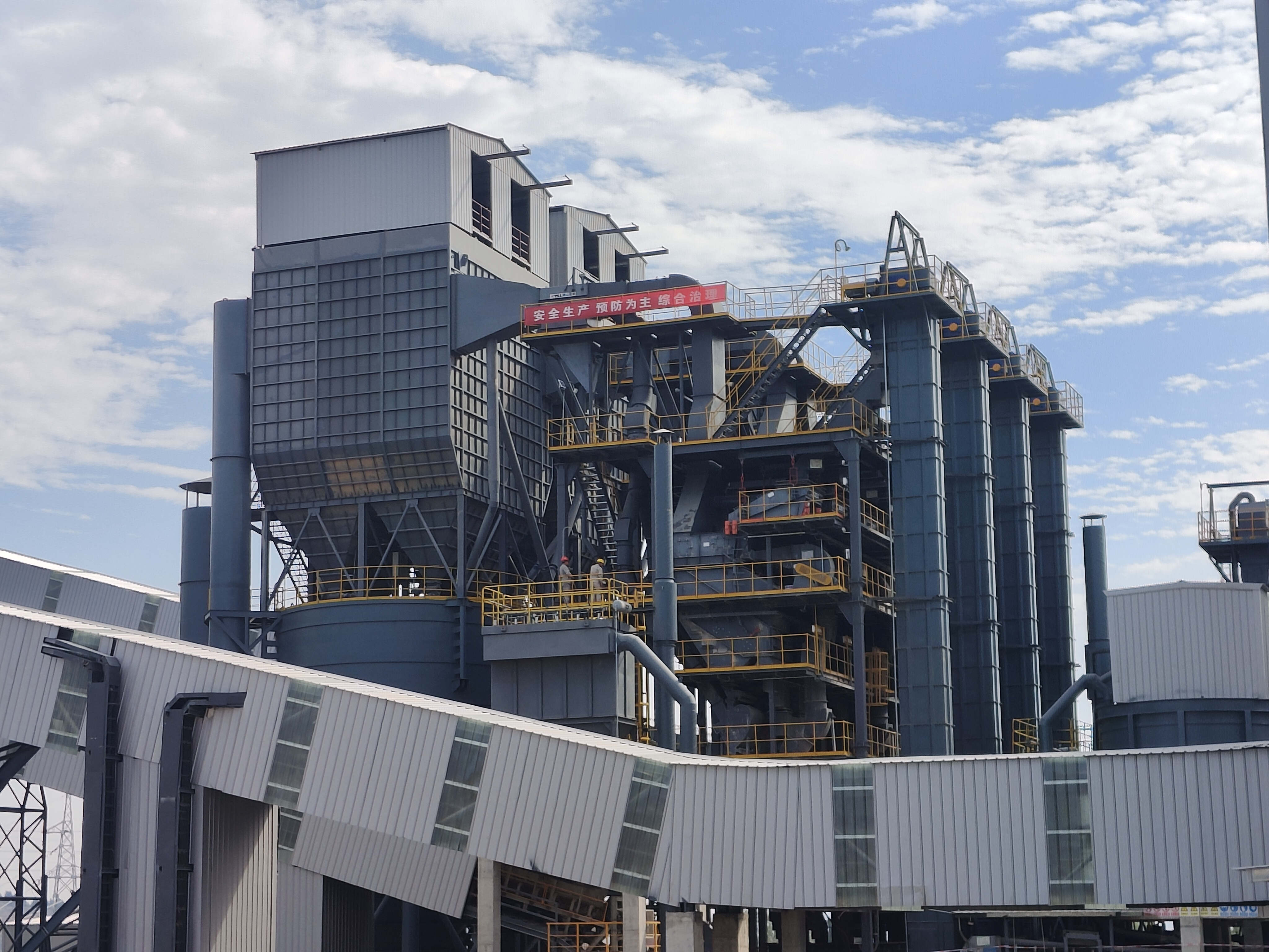 怎樣提高制砂樓的產(chǎn)量，打造合理高效的機制砂生產(chǎn)線？